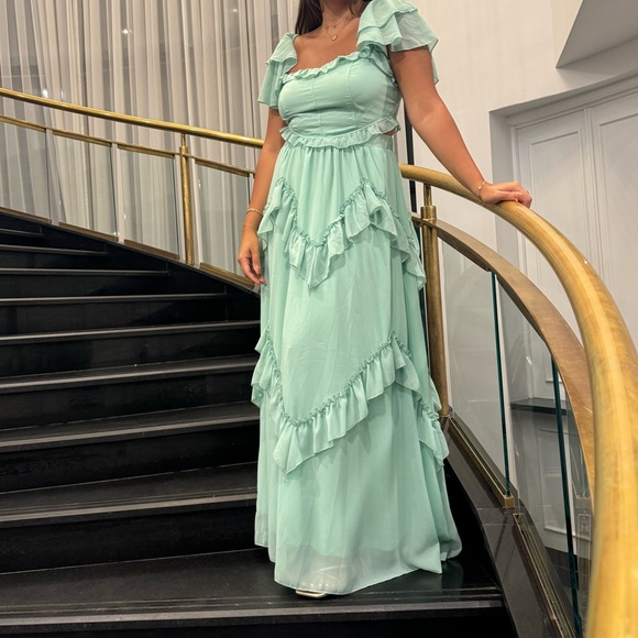 Maxi ruffle dress in sage green - Picture 1 of 2